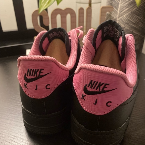 NIKE Air Force for women in excellent condition - Picture 5 of 5
